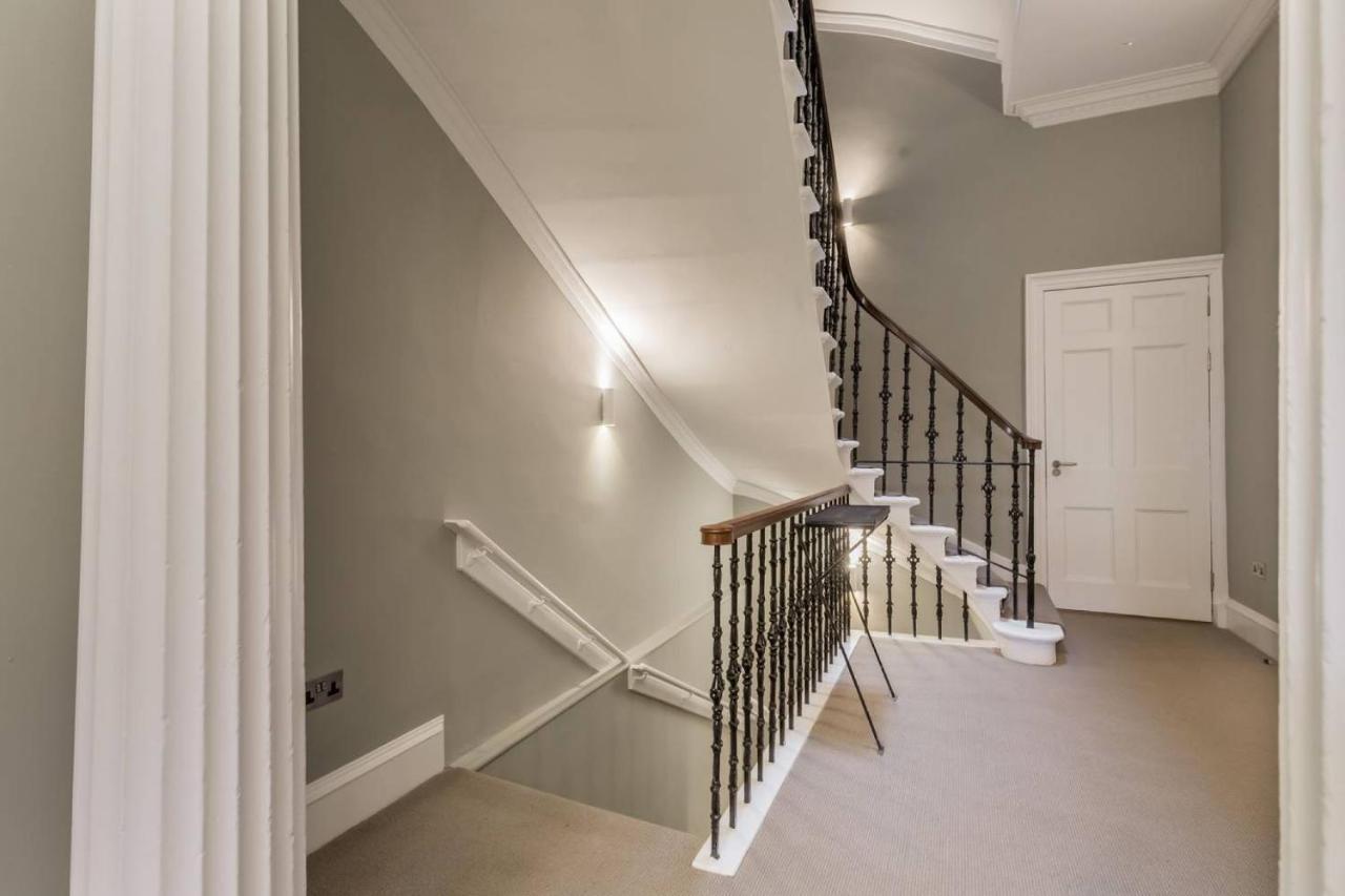 Joivy Luxurious 2Br Home Near Haymarket Station Edinburgh Exterior photo