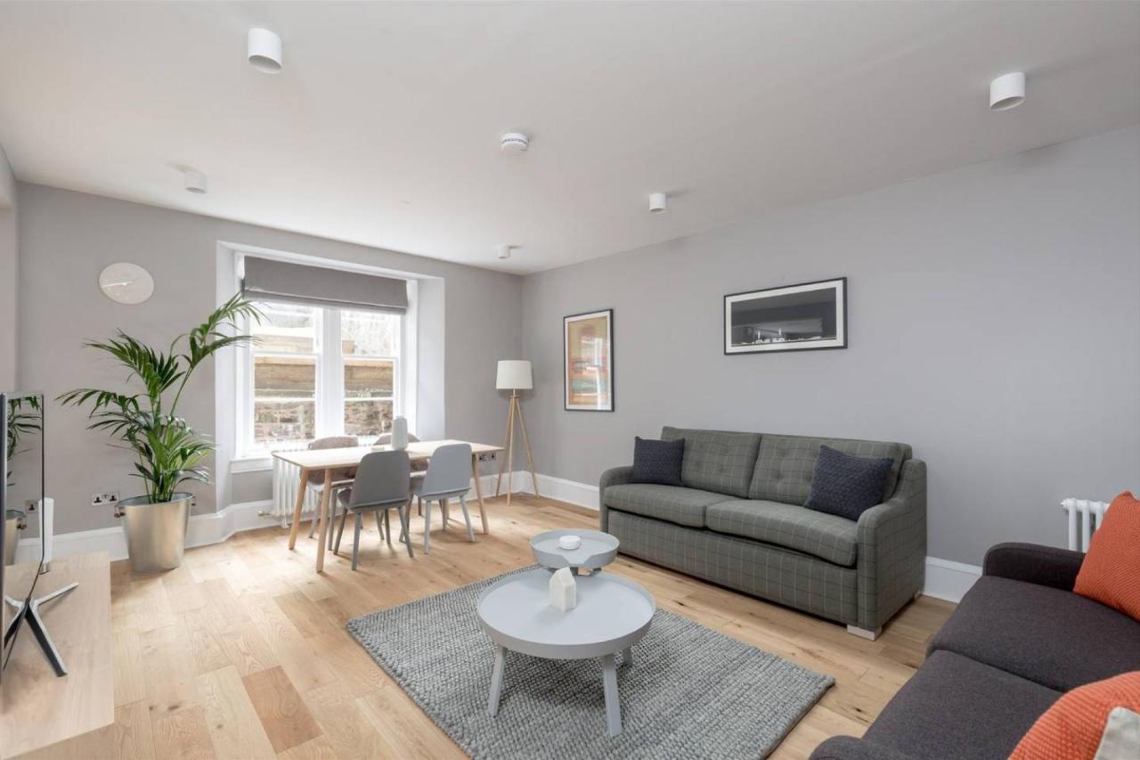 Joivy Luxurious 2Br Home Near Haymarket Station Edinburgh Exterior photo